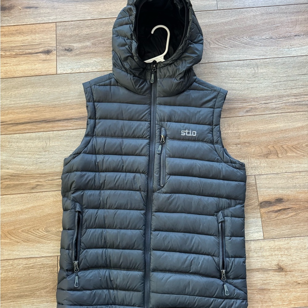 Stio Hometown Down Hooded Vest- Men’s